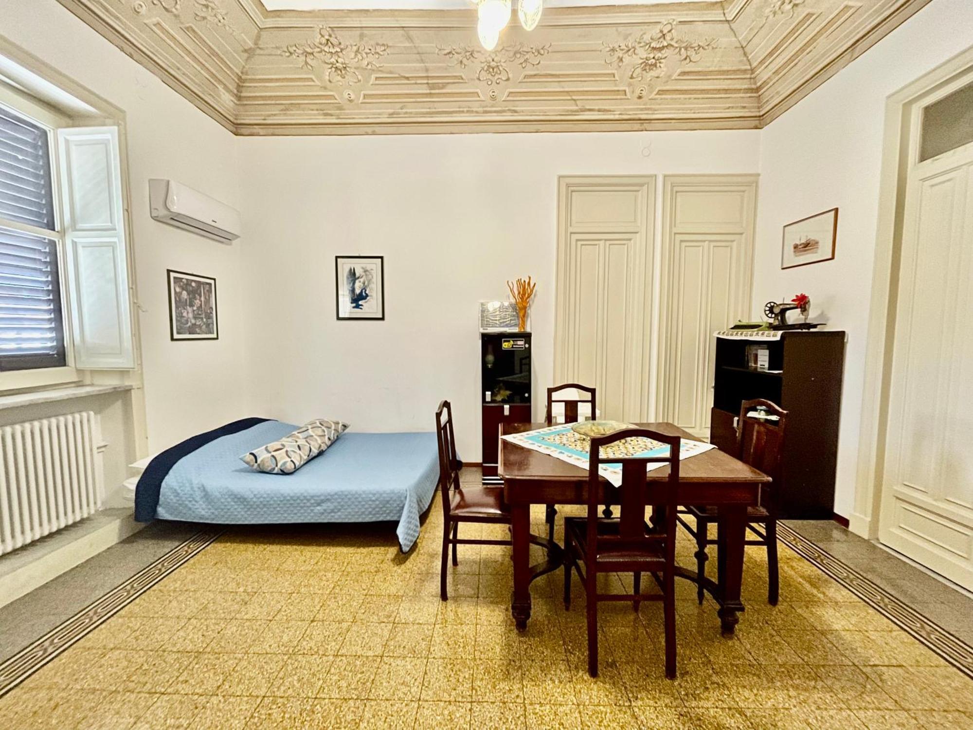 פלרמו Suite Dreams Politeama מראה חיצוני תמונה